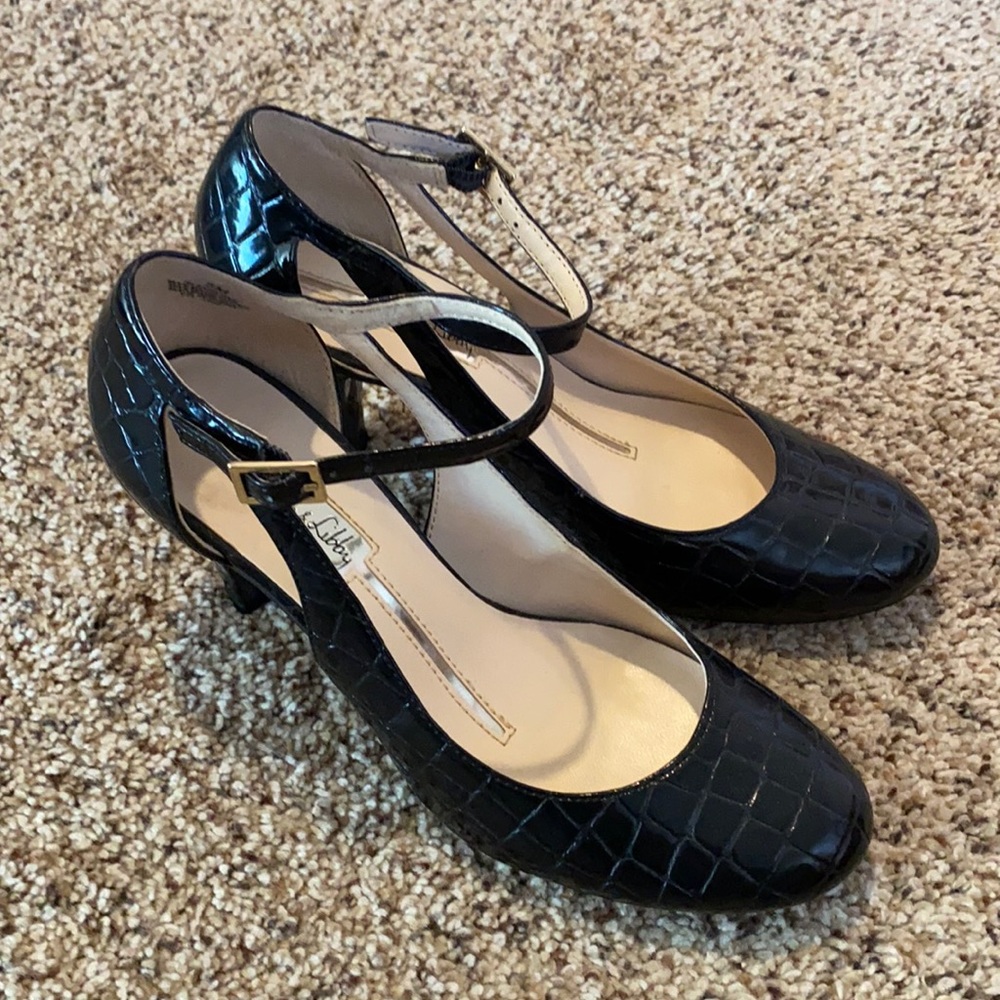 Sam & Libby Black Ankle Strap Pumps Sz 5
